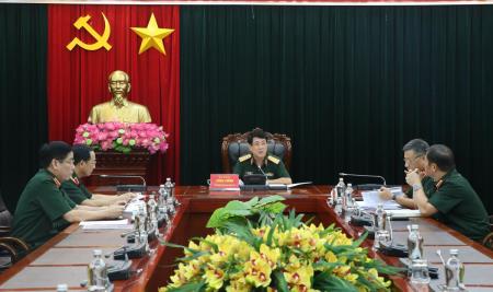 Đại tướng Lương Cường chủ trì Hội nghị Ban Chủ nhiệm Tổng cục Chính trị