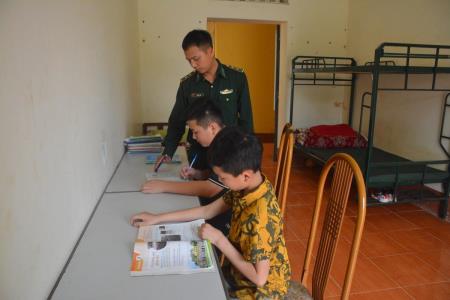Vun đắp hạnh phúc trong tổ ấm quân - dân nơi biên cương