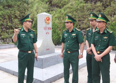 Khảo sát chuẩn bị chương trình Giao lưu sĩ quan trẻ Biên phòng Việt Nam - Lào lần thứ 2