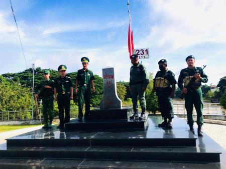 Những tượng đài bất tử trên biên giới (bài 15)