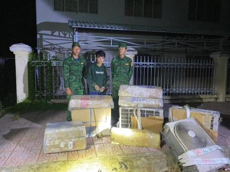 BĐBP nỗ lực ngăn chặn, đẩy lùi buôn lậu, gian lận thương mại và hàng giả trên các tuyến biên giới