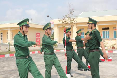 Nỗ lực nâng cao ý thức chấp hành kỷ luật, pháp luật ở BĐBP Tiền Giang