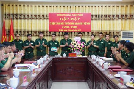 Trường Trung cấp 24 Biên phòng tổ chức gặp mặt kỷ niệm 73 năm Ngày truyền thống ngành thú y
