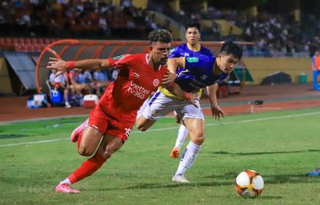 Giai đoạn lượt về V-League 2023: "Nóng bỏng" ở hai đầu bảng xếp hạng