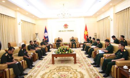 Tăng cường hợp tác thông tin liên lạc giữa Bộ Quốc phòng hai nước Việt Nam - Lào