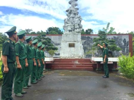Trận địa tư tưởng của cán bộ, chiến sĩ ngày càng củng cố vững chắc
