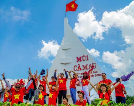 Khám phá vẻ đẹp tuyệt vời miền đất Mũi Cà Mau
