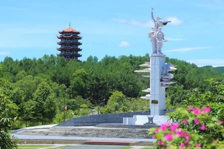 Tháng Bảy về Đồng Lộc