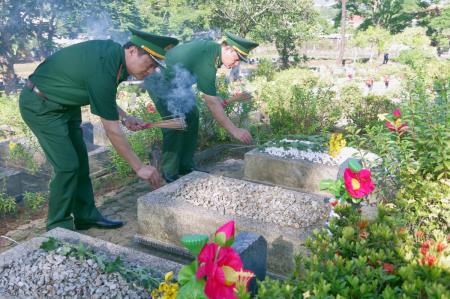 Nhiều hoạt động tri ân các anh hùng, liệt sĩ, thương binh, người có công với cách mạng
