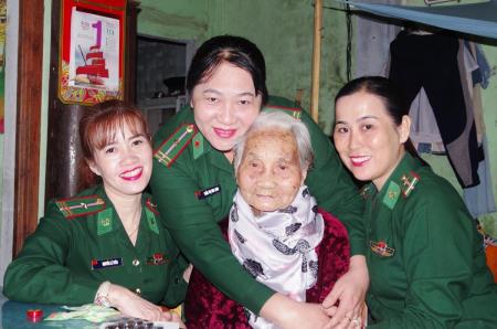Nghĩa cử cao đẹp của những người lính Biên phòng