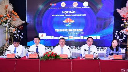 Họp báo giới thiệu Chương trình chính luận nghệ thuật “Mạnh giàu từ biển quê hương” tại tỉnh Khánh Hòa
