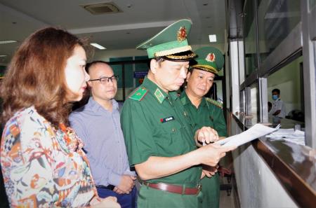 Đẩy mạnh cải cách thủ tục hành chính gắn với chuyển đổi số trong BĐBP, góp phần phát triển kinh tế - xã hội và hội nhập quốc tế