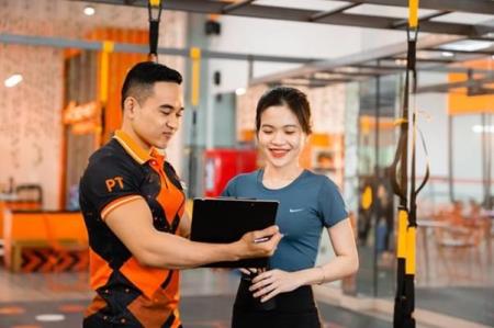GIÁ DỊCH VỤ THUÊ PT THEO THÁNG TẠI CÁC PHÒNG GYM CHUYÊN NGHIỆP Ở VIỆT NAM HIỆN NAY