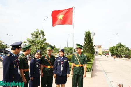 Thúc đẩy hoạt động giao thương, phát triển kinh tế biên mậu Việt Nam- Campuchia
