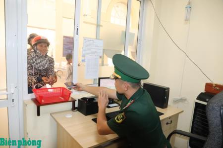 Đề xuất hoàn thiện cơ chế, chính sách tạo thuận lợi cho hoạt động thương mại biên giới Việt Nam - Campuchia