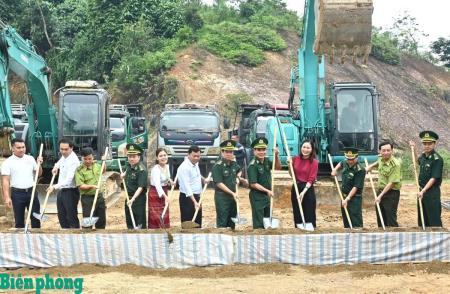 Khởi công tuyến đường kết nối Hà Tĩnh với Quảng Trị qua dãy Giăng Màn