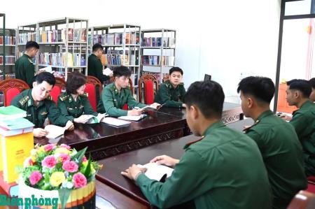 Bồi đắp tri thức nơi biên cương Lai Châu