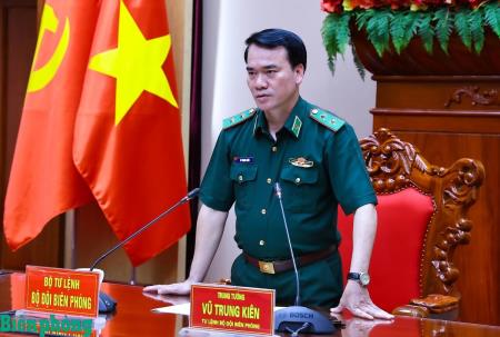 Đảng ủy, Bộ Tư lệnh Bộ đội Biên phòng công bố, trao quyết định về công tác cán bộ