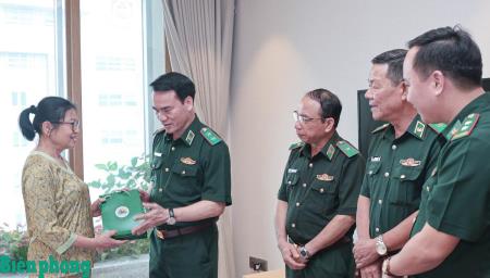 Tri ân các thế hệ lãnh đạo Bộ đội Biên phòng qua các thời kỳ nhân dịp 30/4
