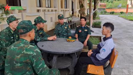 Từ con nuôi đồn Biên phòng đến học viên Trường Sĩ quan Lục quân 1