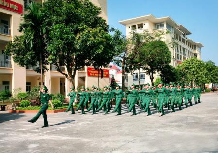 Xét tuyển thẳng và ưu tiên xét tuyển học sinh giỏi vào nhà trường Quân đội