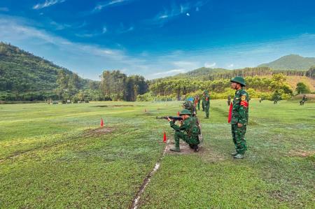 Chiến sĩ mới tự tin vượt qua “3 tiếng nổ”