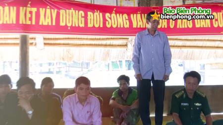 Già làng A Lăng Nhứch - Gương sáng vùng biên