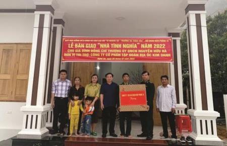 Bàn giao "Nhà tình nghĩa" cho quân nhân có hoàn cảnh khó khăn