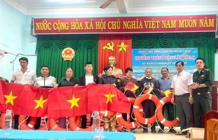 Truyền thông bảo vệ chủ quyền biển, đảo cho ngư dân ra khơi đầu năm