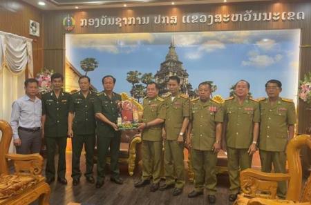 BĐBP Quảng Trị chúc Tết cổ truyền Bunpimay lực lượng vũ trang hai tỉnh Salavan và Savannakhet, Lào