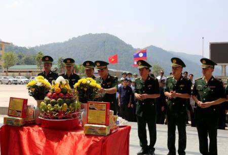 Hà Tĩnh: Đón nhận hài cốt liệt sĩ, quân tình nguyện và chuyên gia Việt Nam hy sinh tại Lào về nước
