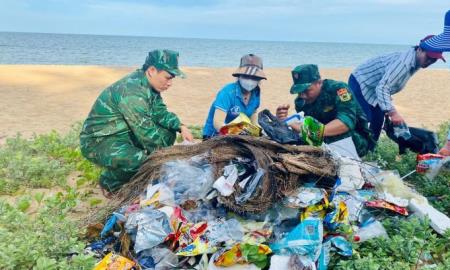 Chung tay bảo vệ, gìn giữ môi trường biển