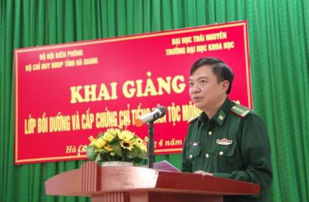 BĐBP Hà Giang khai giảng lớp học tiếng Mông