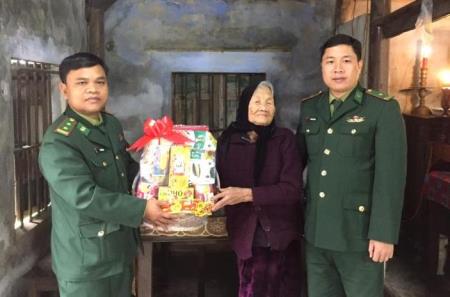 Học Bác ở tấm lòng nhân ái, yêu thương nhân dân