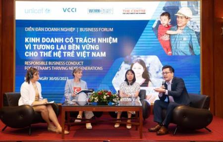 Kinh doanh có trách nhiệm vì tương lai bền vững cho thế hệ trẻ Việt Nam