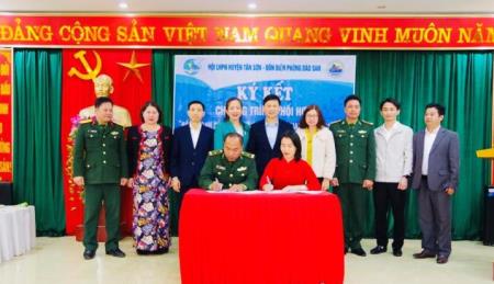 Ký kết chương trình phối hợp “Đồng hành cùng phụ nữ biên cương”