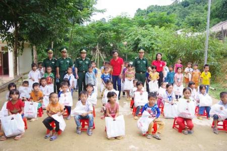 Tết Trung thu ở vùng biên giới xứ Nghệ