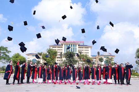 Các ngành xét tuyển thiếu chỉ tiêu
