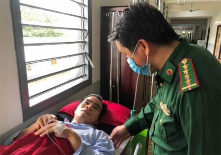 Cứu dân là mệnh lệnh trái tim của người lính
