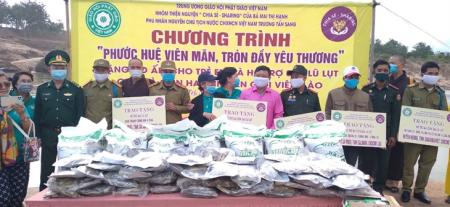 Hỗ trợ sau lũ cho người dân tại khu vực biên giới Việt Nam-Lào tỉnh Quảng Trị