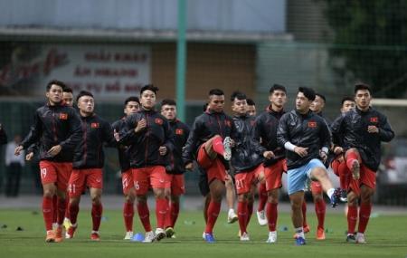 Cầu thủ 17 tuổi được gọi vào đội tuyển U22 Việt Nam, Leicester City vươn lên vị trí thứ 2