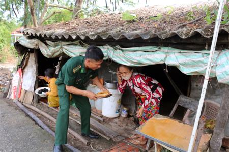 Hai bờ nắng trải Tam Giang