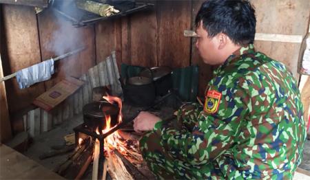 Chốt chặn biên giới những ngày giá rét