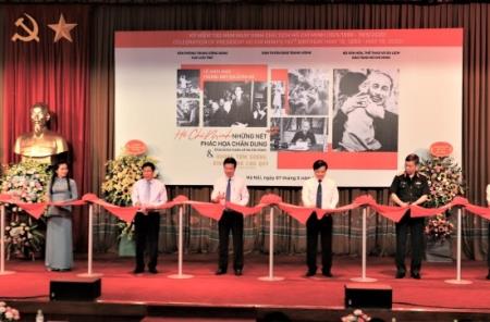 Khai mạc trưng bày “Hồ Chí Minh - Những nét phác họa chân dung”