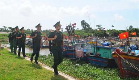 Cần có thêm chính sách đặc thù cho BĐBP