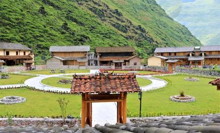 Làm du lịch cộng đồng gắn với bảo tồn văn hóa dân tộc Mông