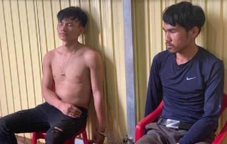 Phát hiện 200kg ma túy đá giấu trong cốp ô tô