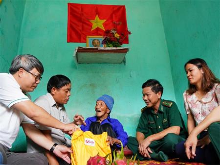 Nhiều hoạt động “Uống nước, nhớ nguồn” hướng về Ngày Thương binh - Liệt sĩ