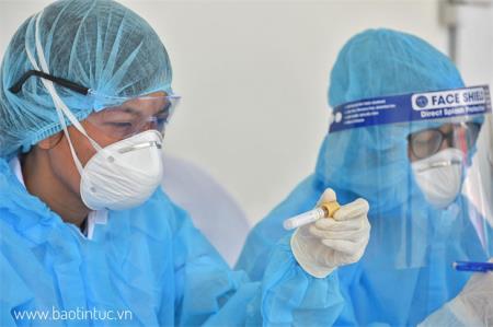 Thêm 2 ca mắc COVID-19 tử vong, đều có bệnh nền nặng