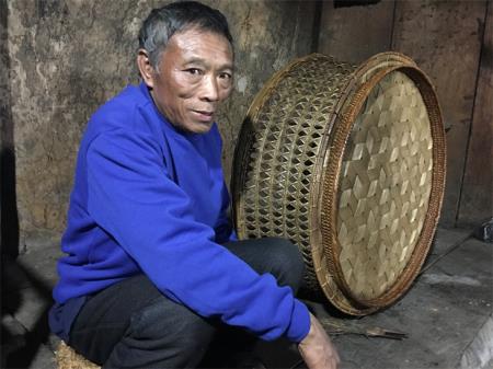 Nỗi lo “biến mất” nghề đan mây truyền thống